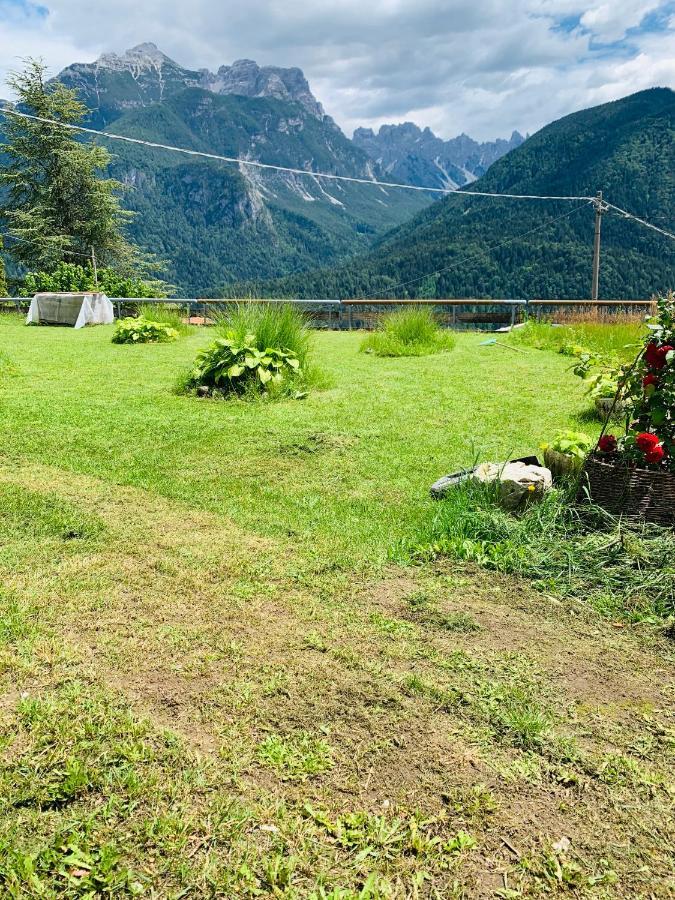 Mansarda La Soffitta Aparthotel Domegge di Cadore Exterior foto